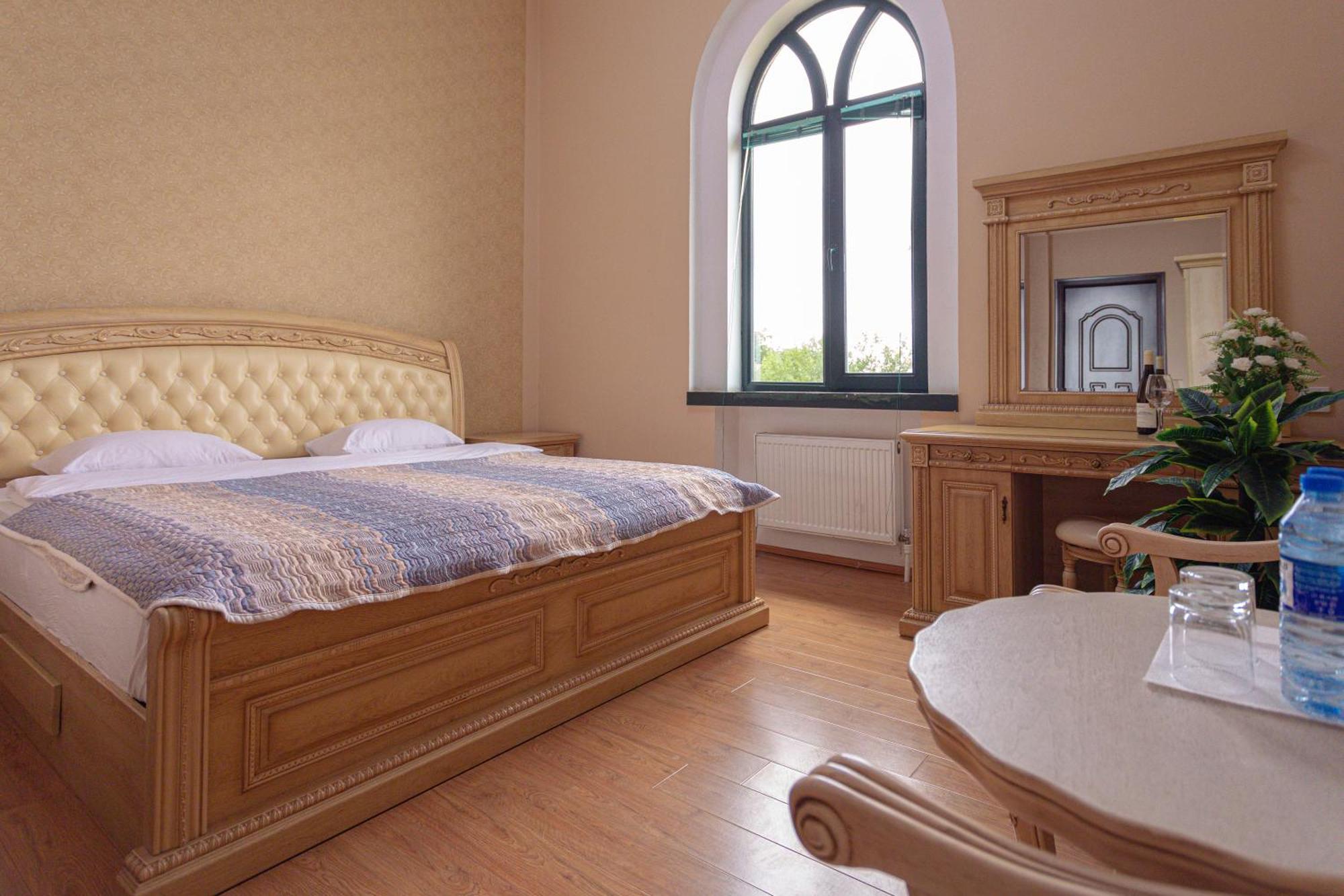 Hotel Chateau Monolit à Ikinci Yeniyol Extérieur photo